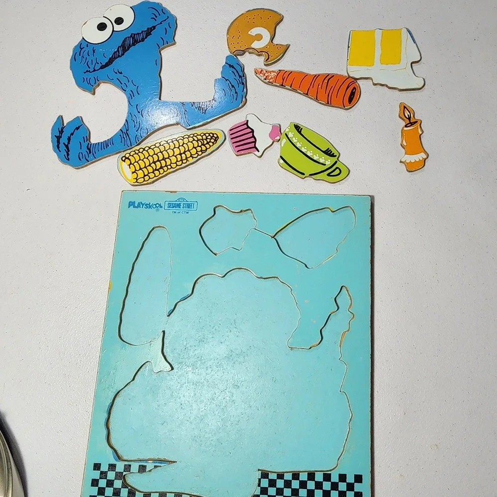 Vintage 1973 Playskool Sesame Street Cookie Monster C Wood Tray Puzzle 315-4